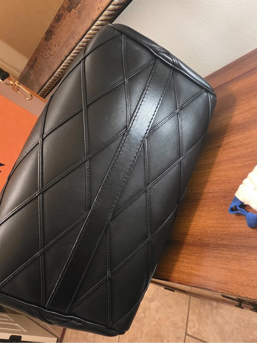 Louis Vuitton Speedy 25 Lambskin